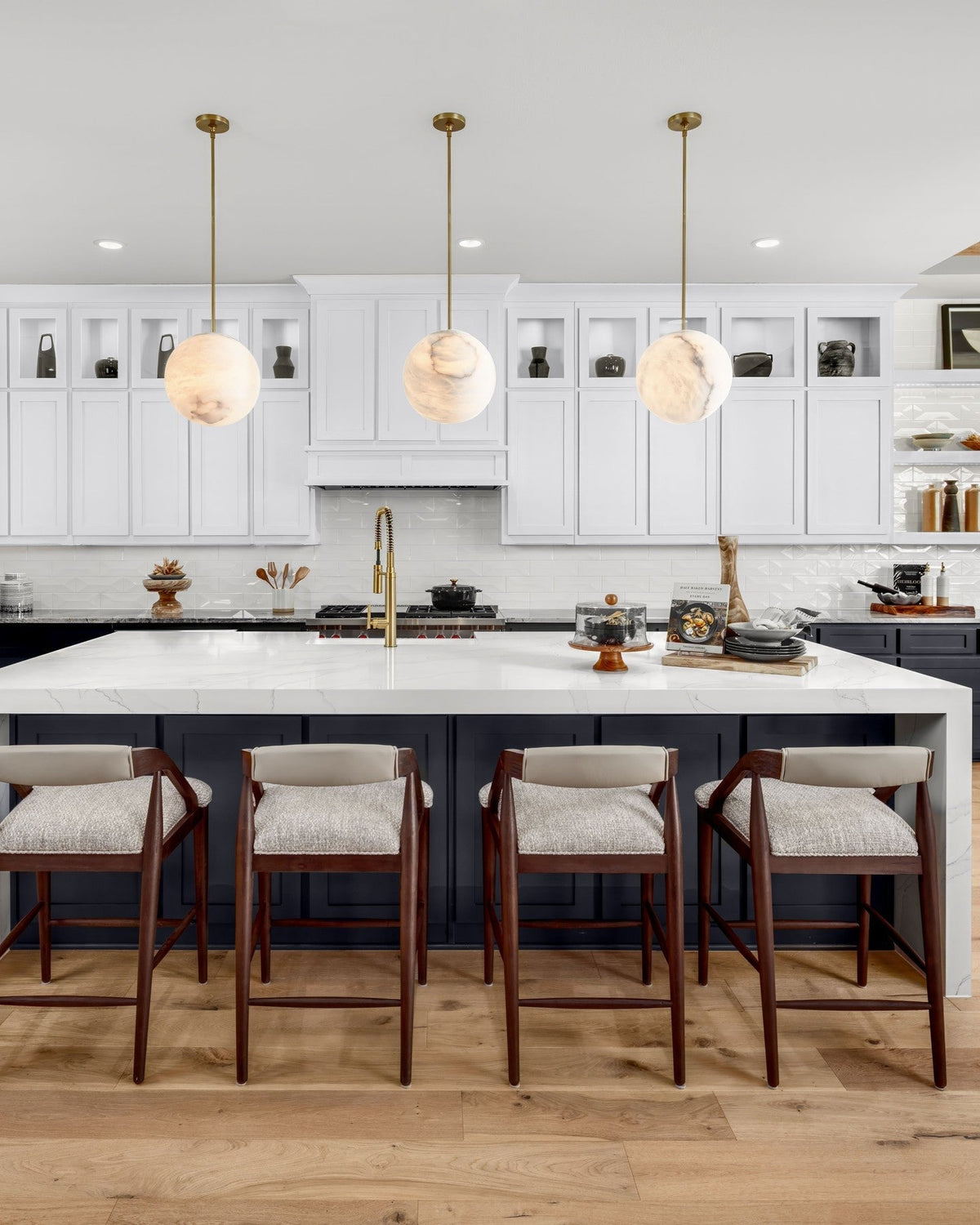 Kitchen Island Pendant Light Spacing Guide: Size, Height & Layout