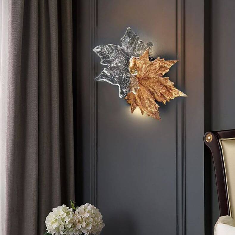Leaf-shaped Crystal Branch Wall Light lamp material and finish detail