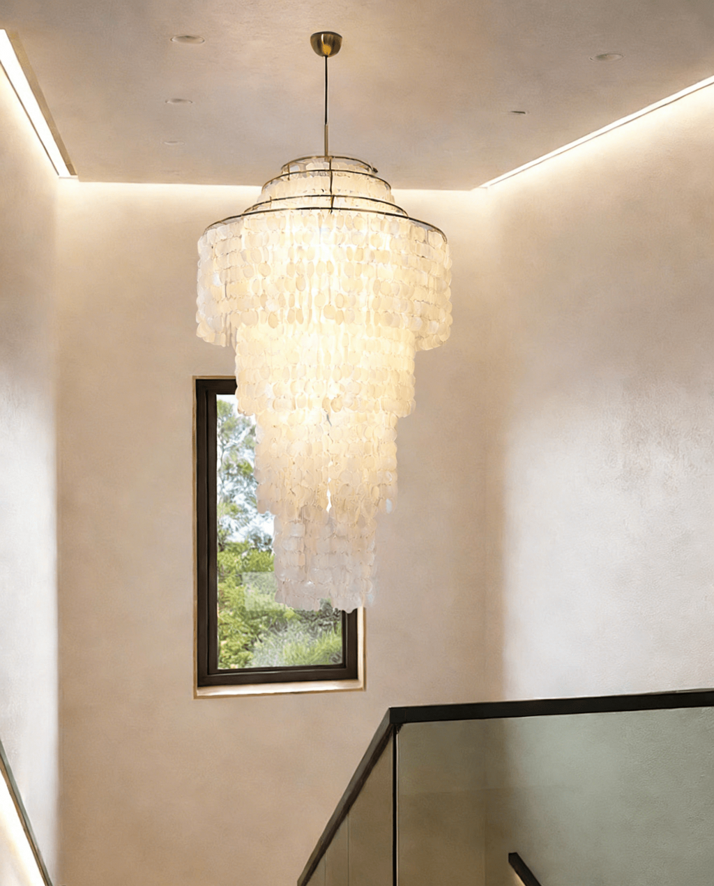 Modern Nerida Shell Chandelier product image