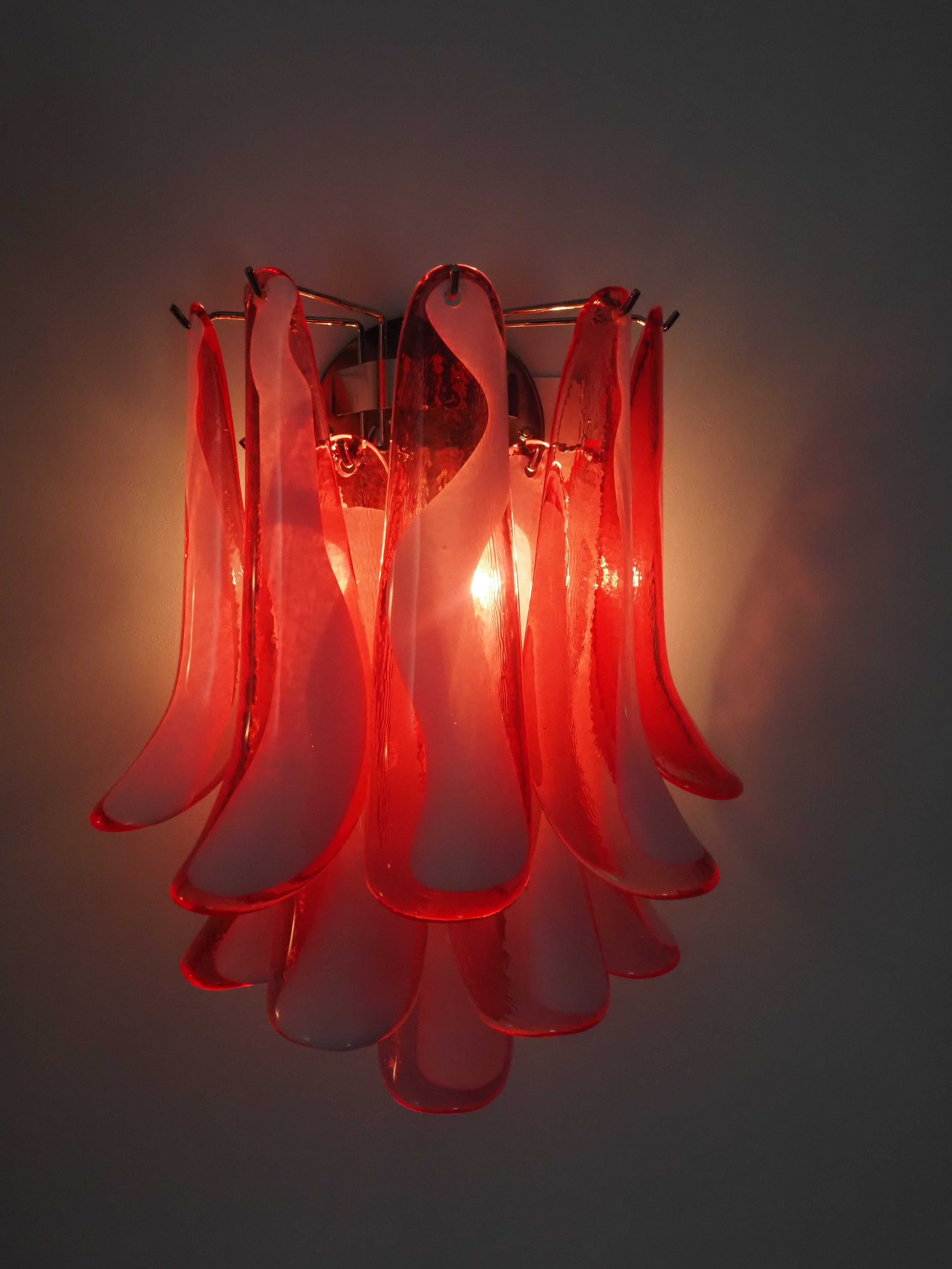 Murano Wall Lamp | 10 Red Petal Glass | Set of 2