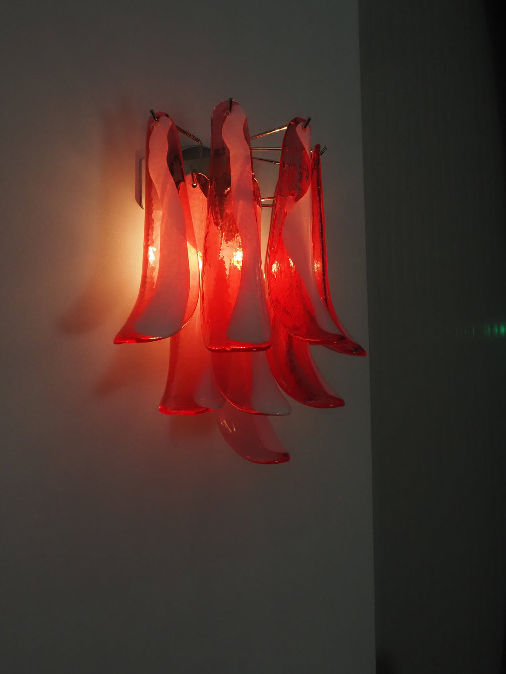 Murano Wall Lamp | 10 Red Petal Glass | Set of 2