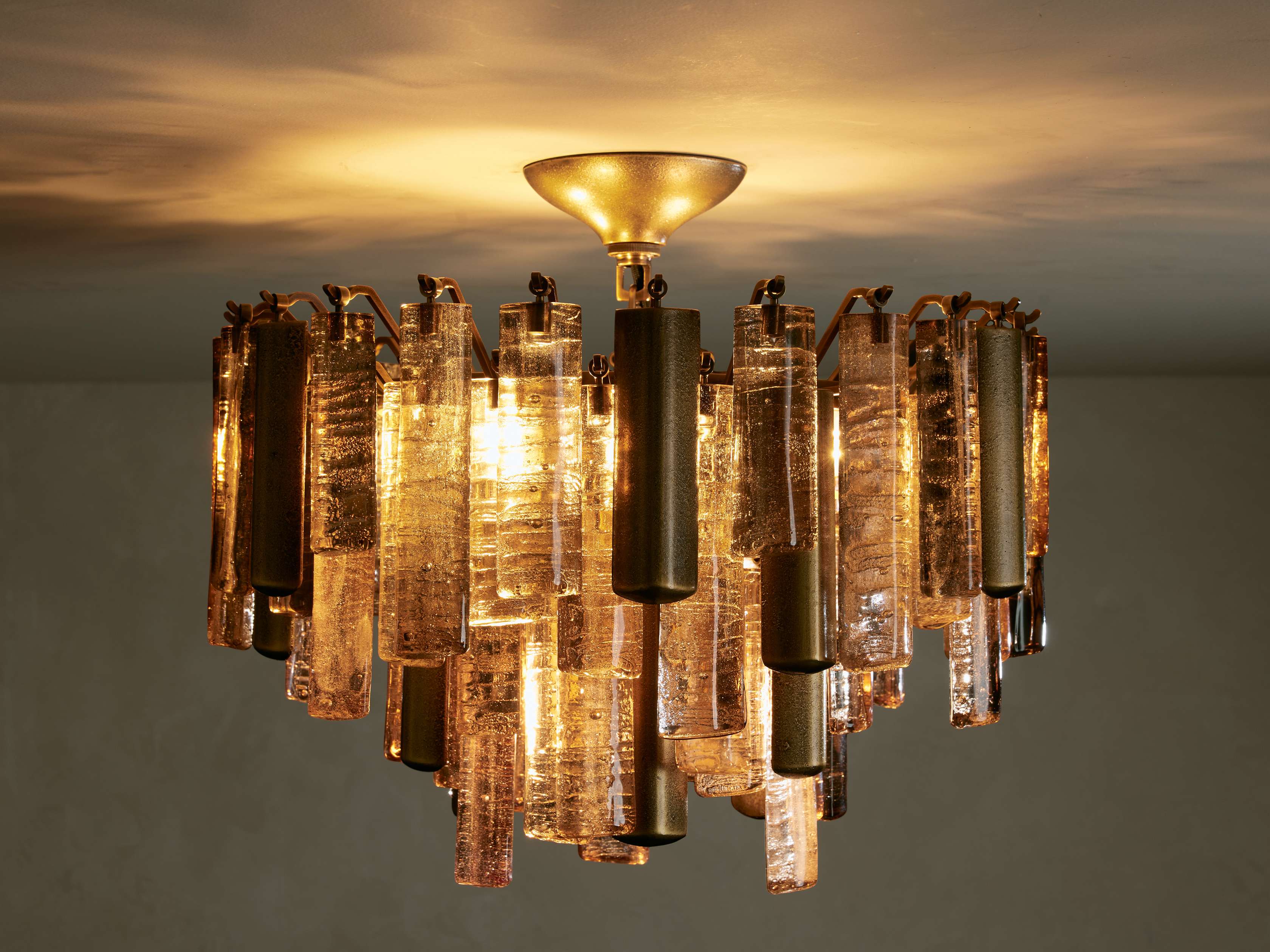Neve Flush Mount