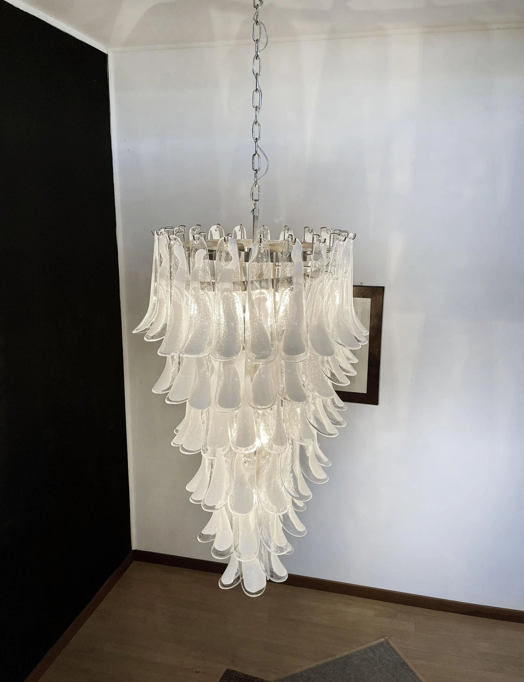 Petals Spiral Murano Transparent Chandelier product image