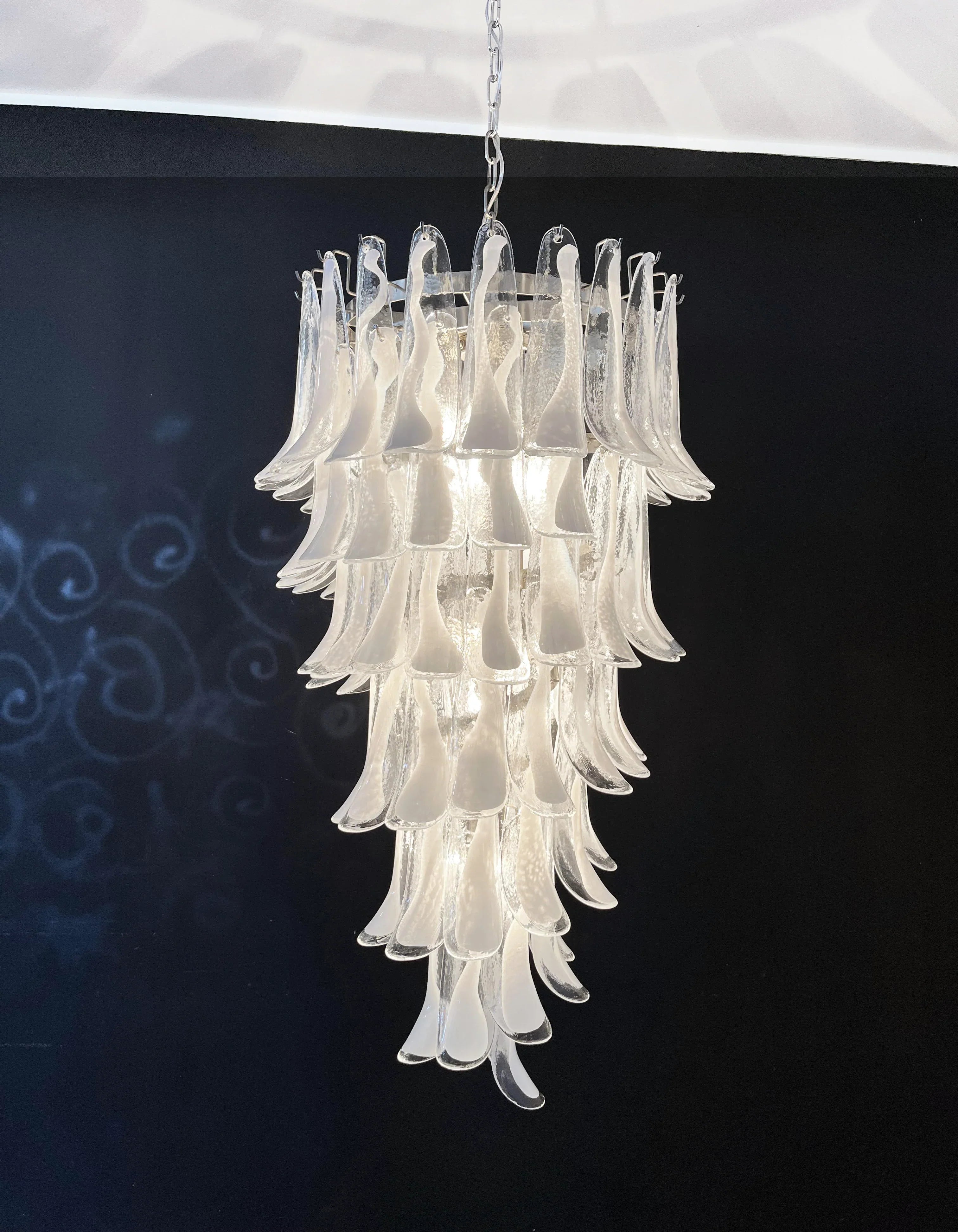 Petals Spiral Murano Transparent Chandelier product image