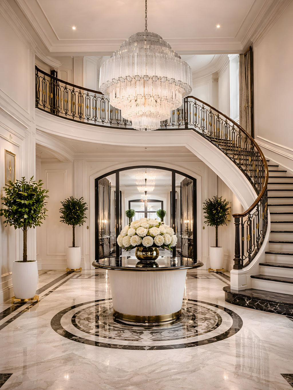 Contemporary Clear Grande Palermo Chandelier