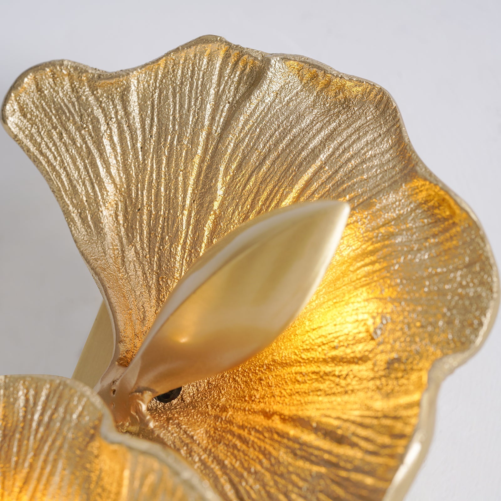 Ginkgo Leaf Branch Wall Lamp product image