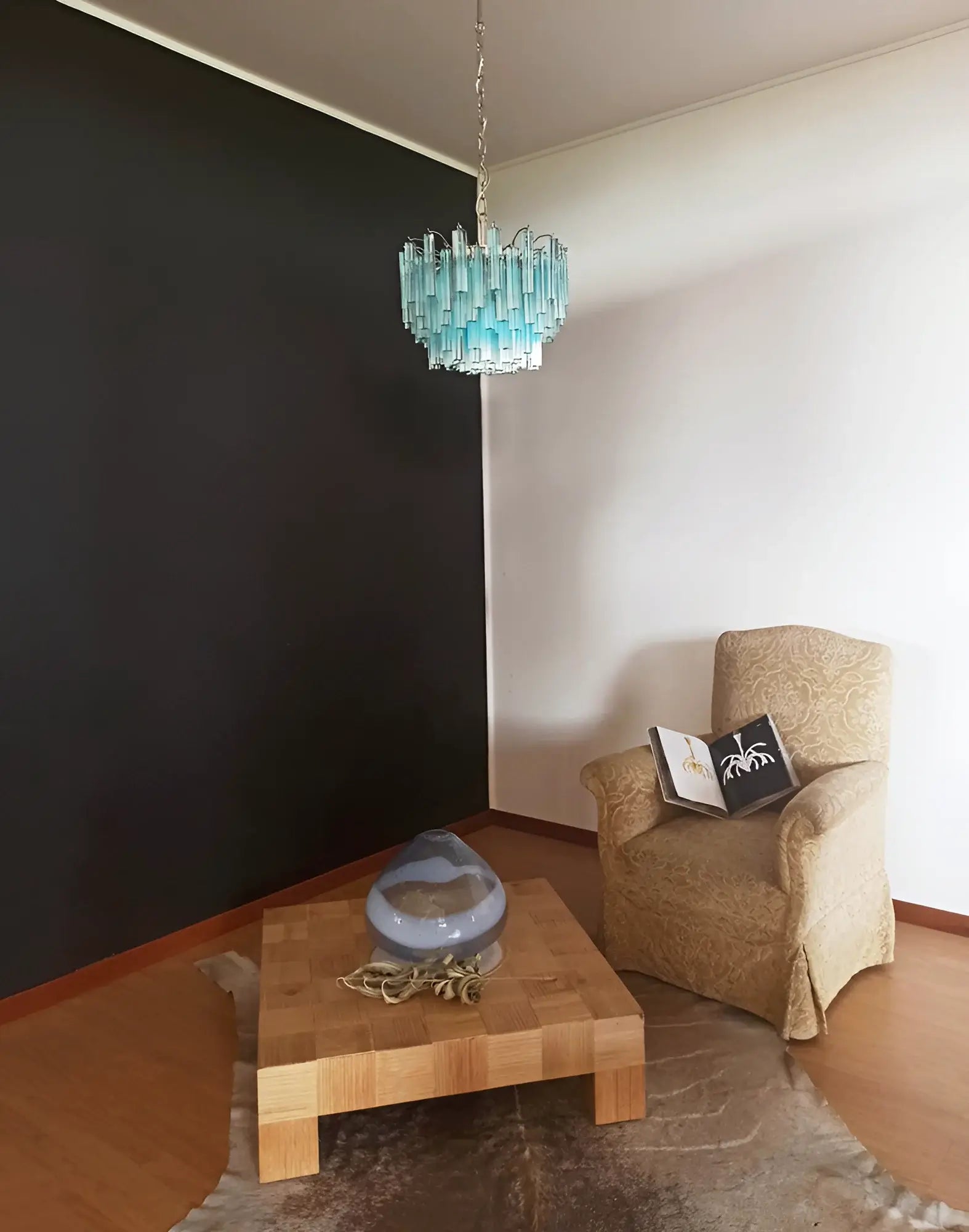 Gorgeous Murano Quadriedri Prisms Blue Chandelier additional product view