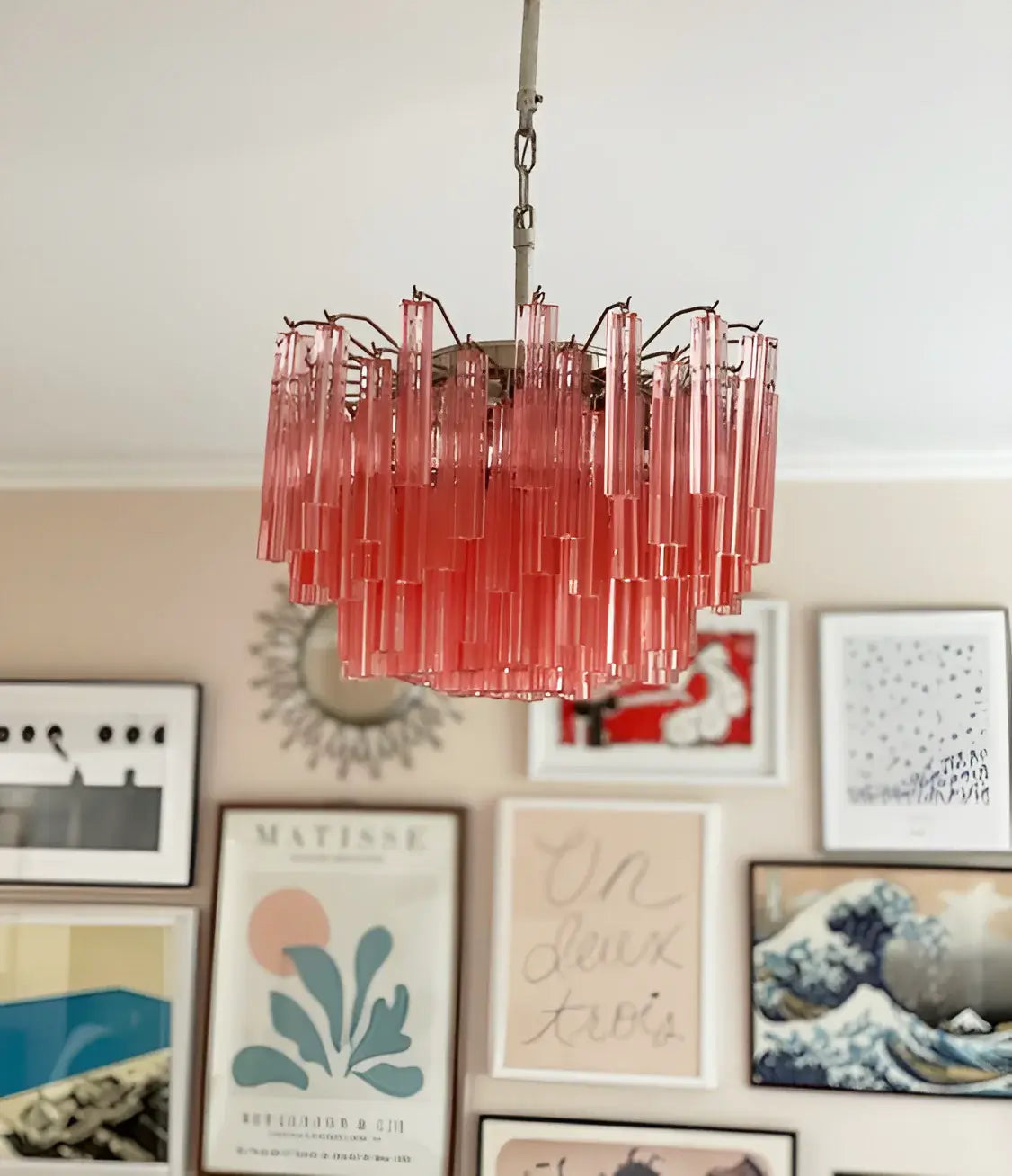 Gorgeous Murano Quadriedri Prisms Pink Chandelier material and finish detail