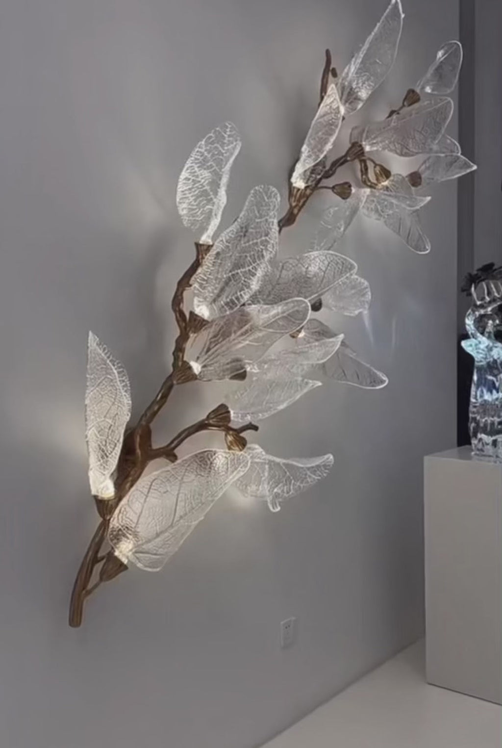 Leaf Art Branch Wall Light lamp product image