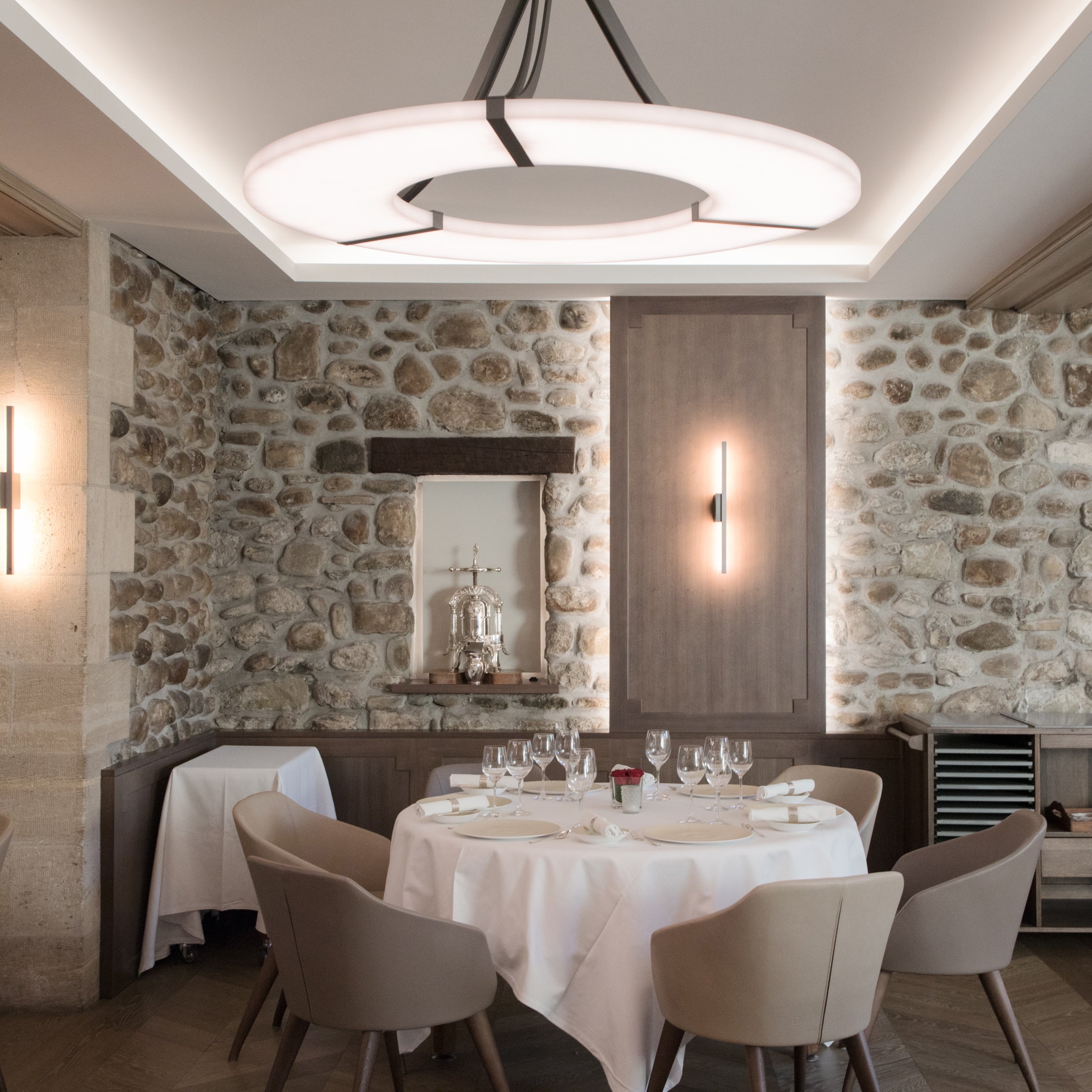 Luxembourg Alabaster Chandelier by Bling Lighting Studio