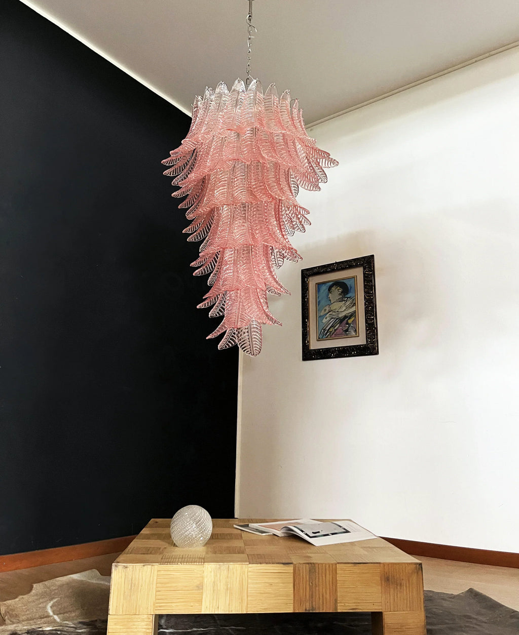 Murano Pink Felch Spiral Chandelier product image