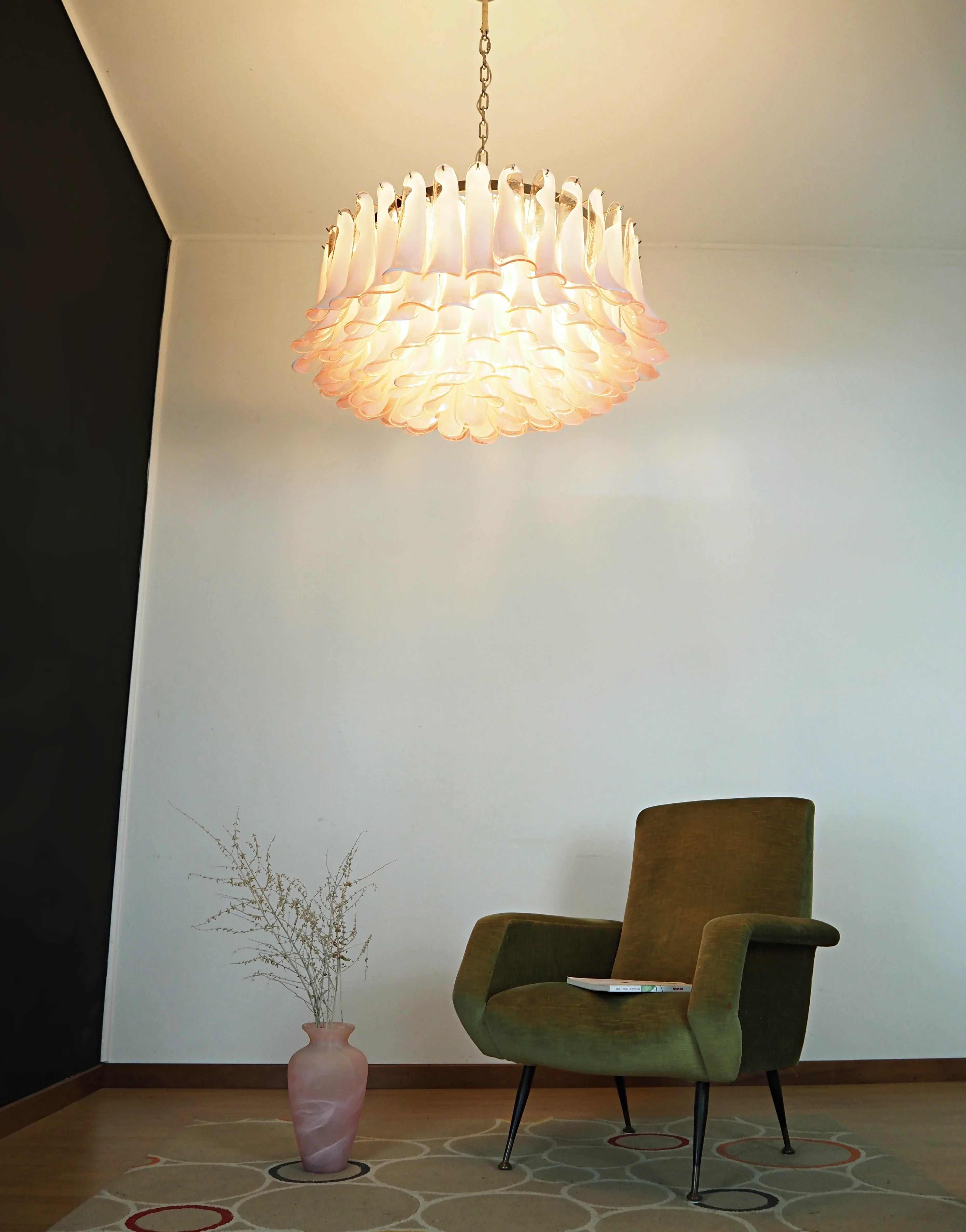 Murano Pink Glass Petal Chandelier material and finish detail