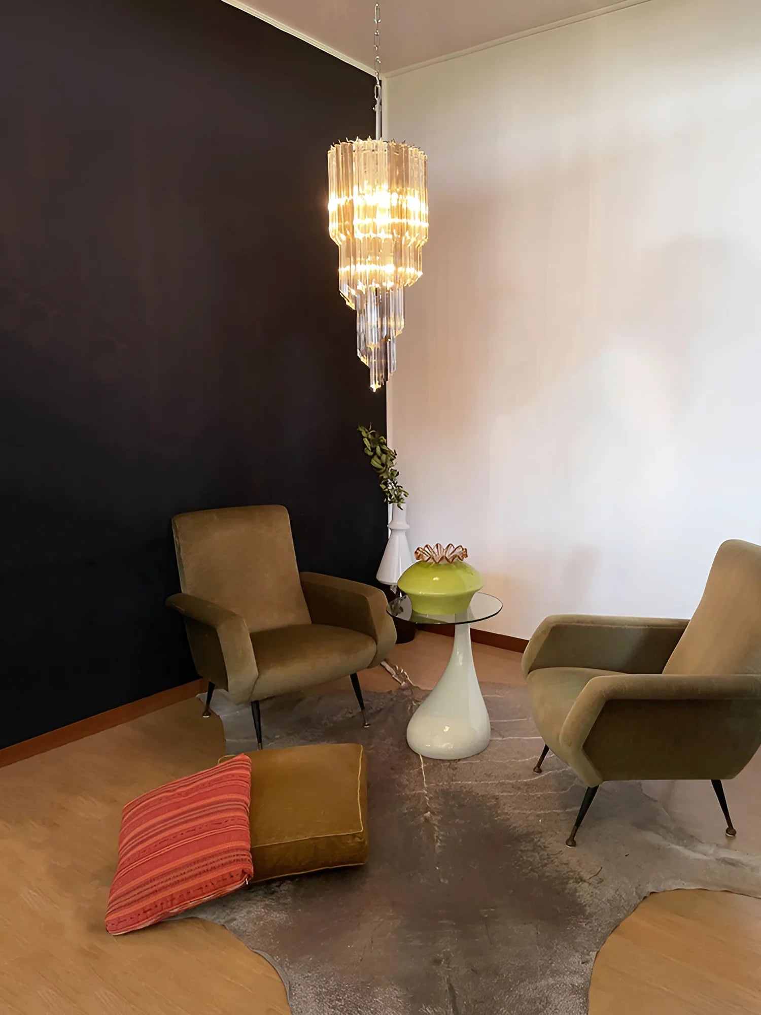 Murano Spiral Prisms Transparent Smoked Chandelier material and finish detail