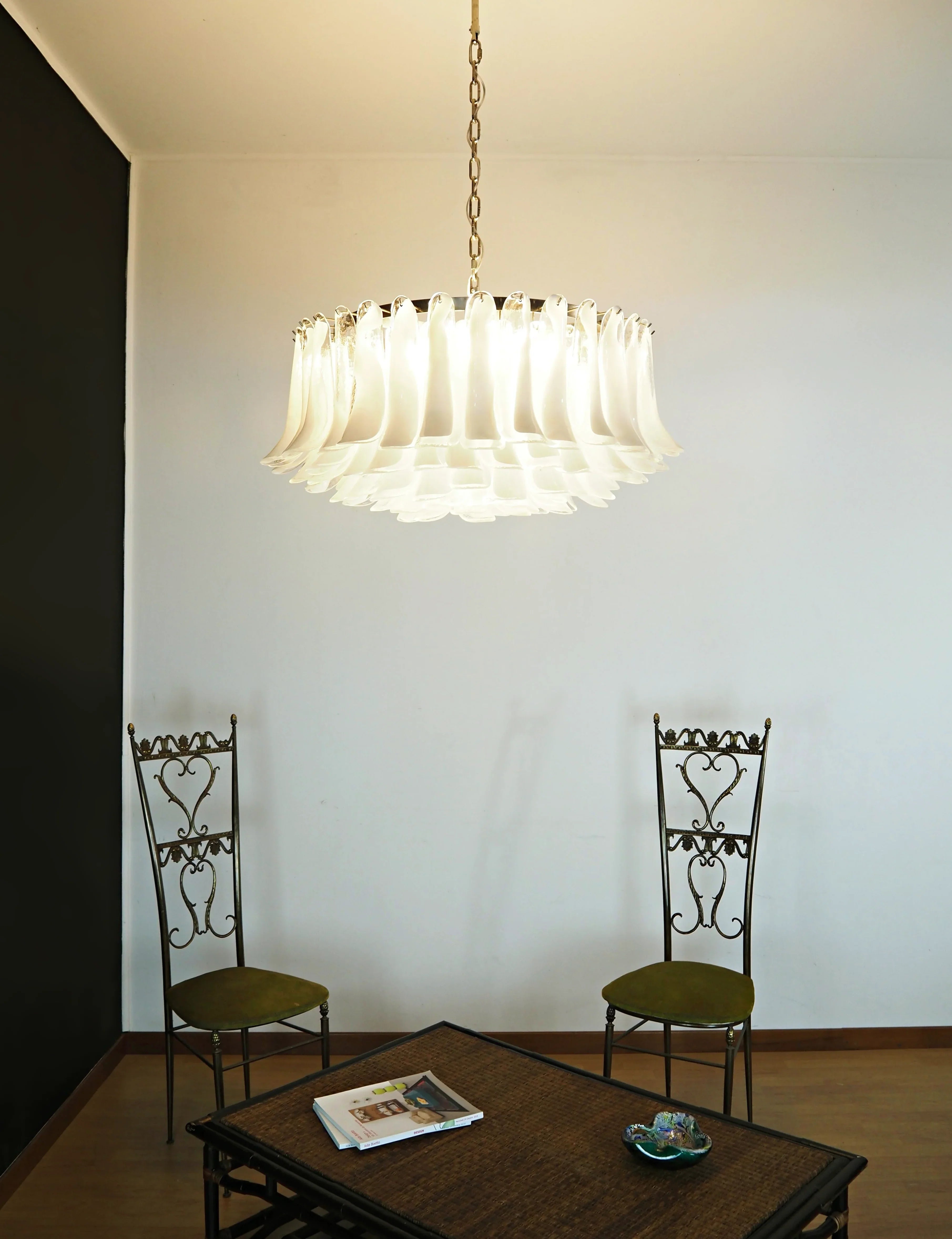 Murano Transparent Glass Petal Chandelier material and finish detail