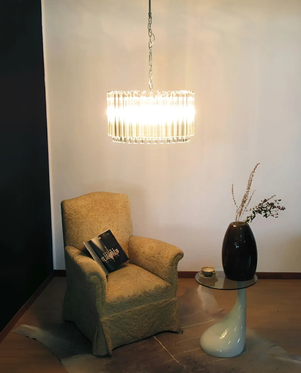 Murano Round Prisms Transparent Chandelier material and finish detail