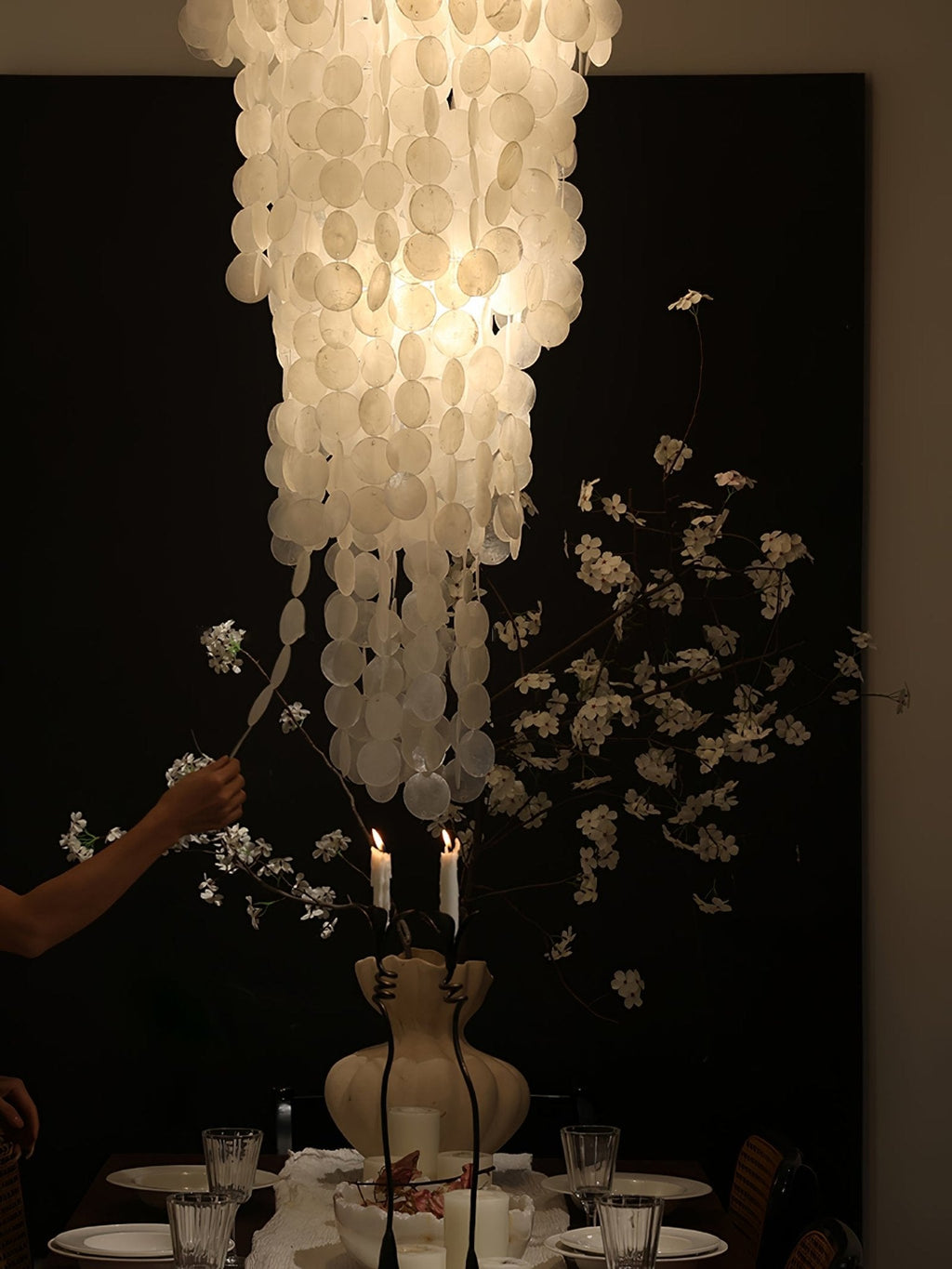 Modern Nerida Shell Chandelier product image
