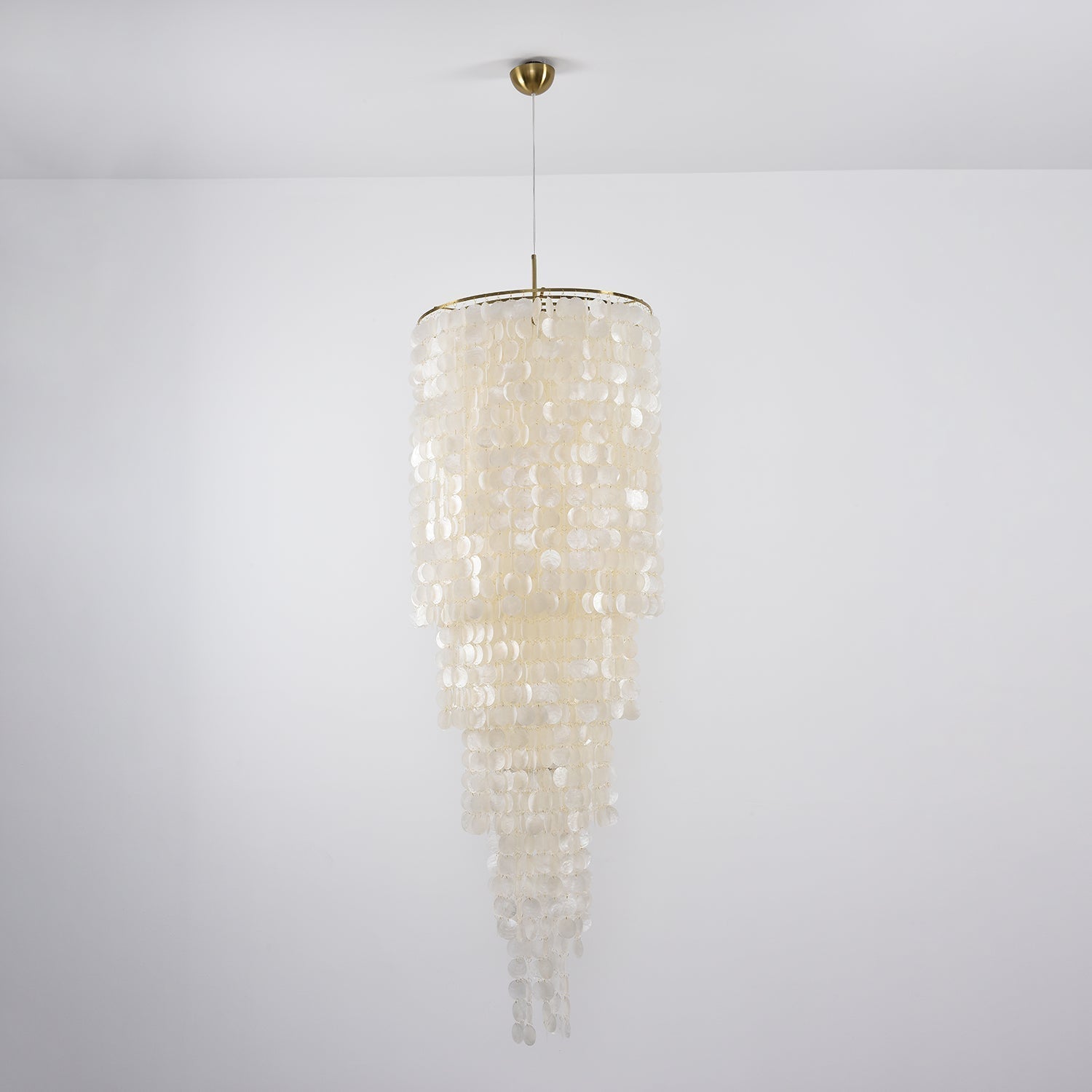 Modern Nerida Shell Chandelier product image