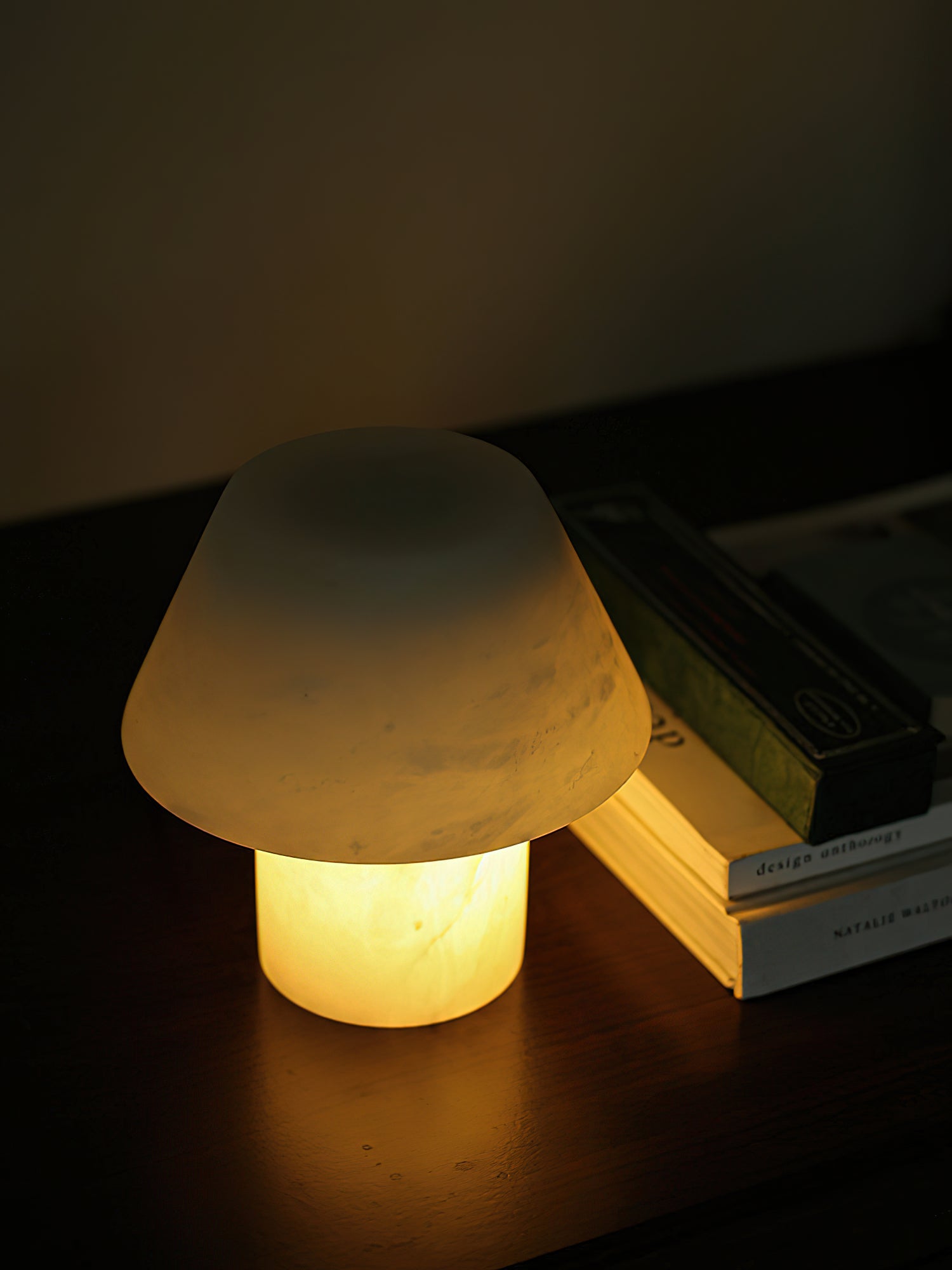 Parachilna Petra Alabaster Table Lamp
