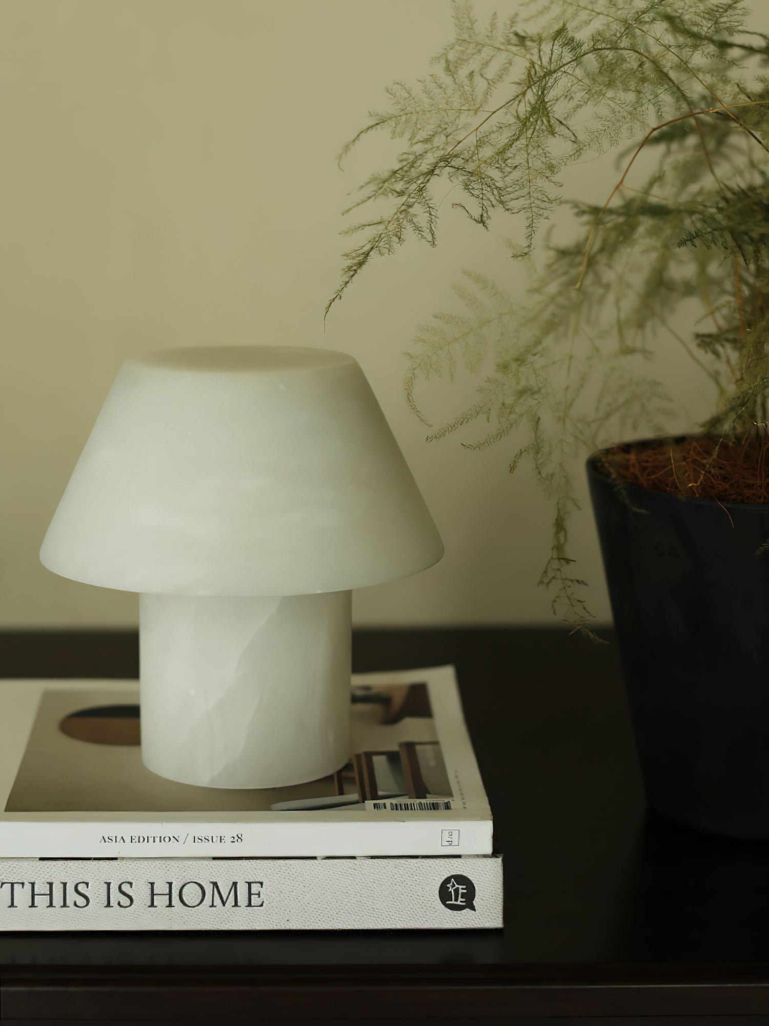 Parachilna Petra Alabaster Table Lamp