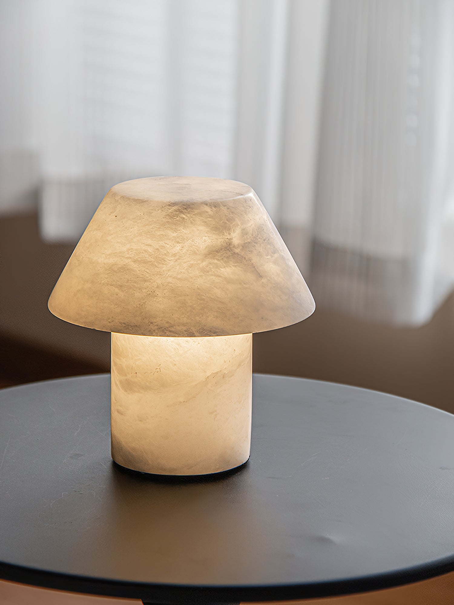 Parachilna Petra Alabaster Table Lamp