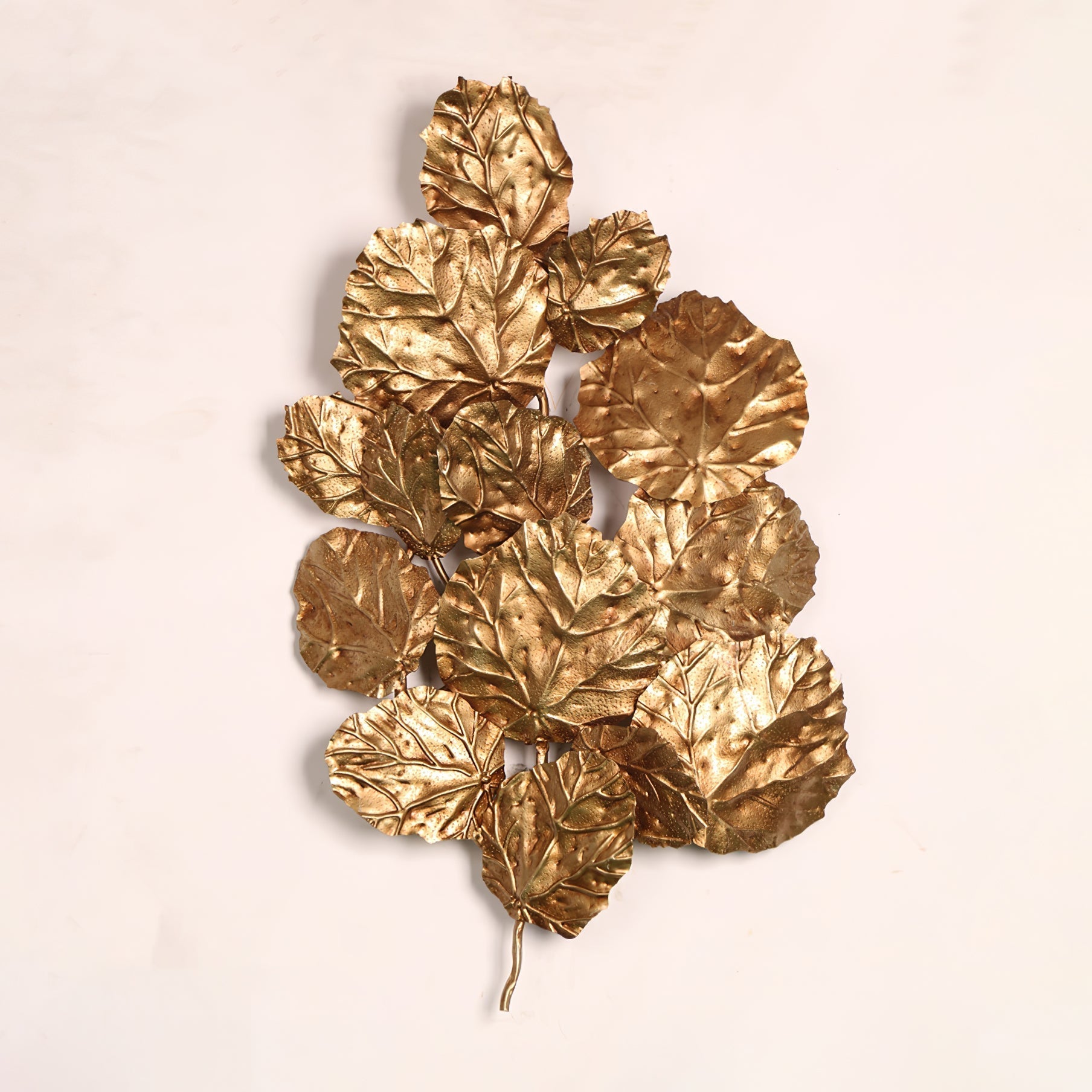 Pathleaf Heap Branch Wall Lamp product image