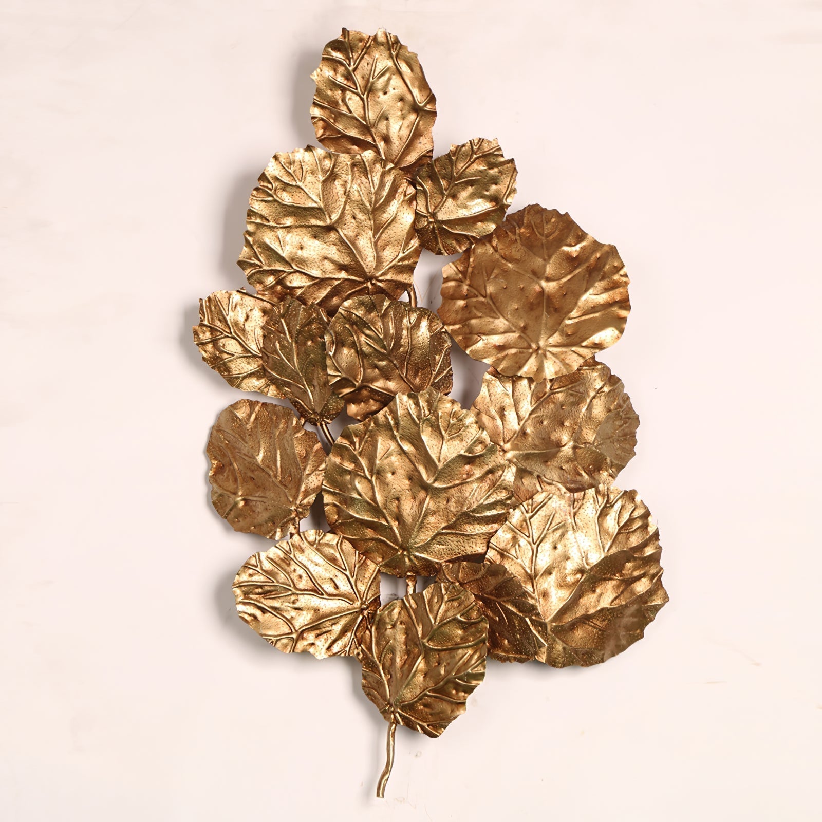 Pathleaf Heap Branch Wall Lamp product image