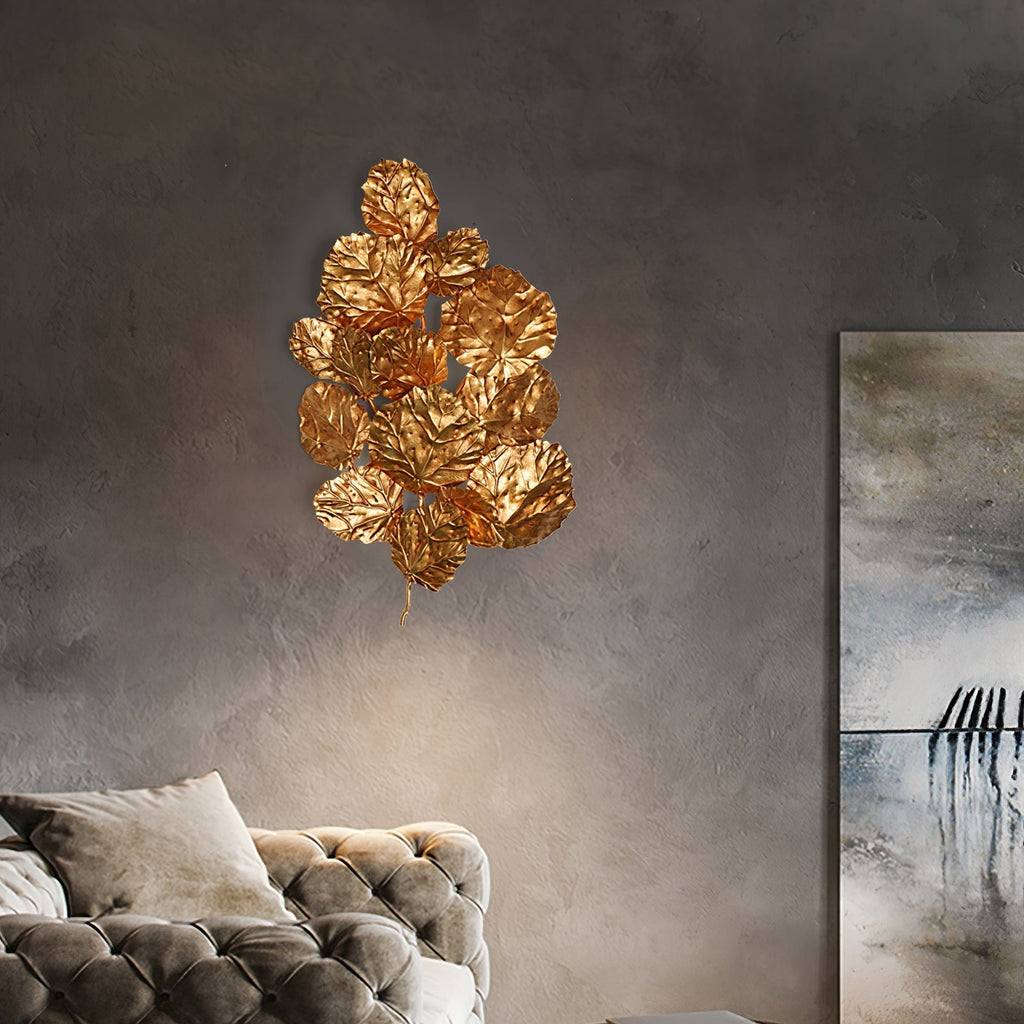 Pathleaf Heap Branch Wall Lamp detail view