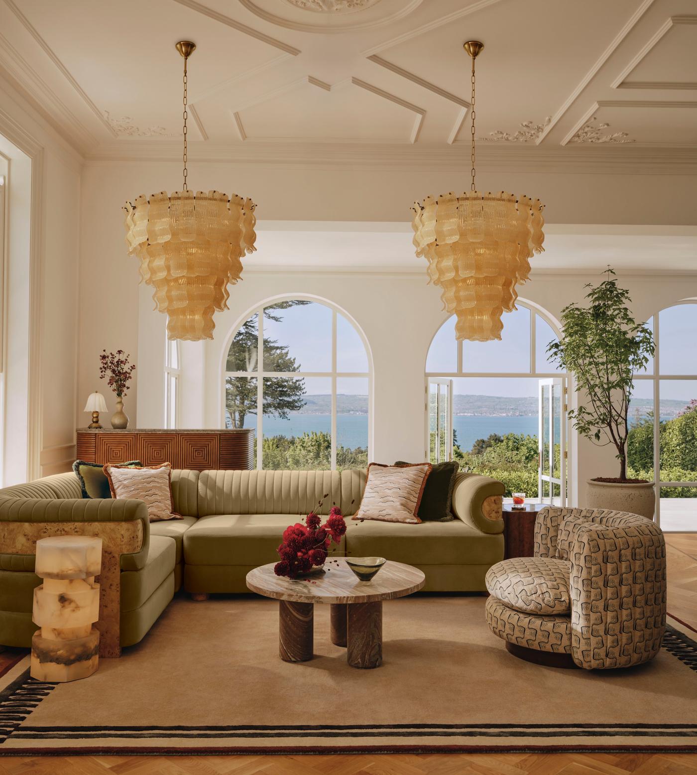 Modern Pollensa Chandelier detail view