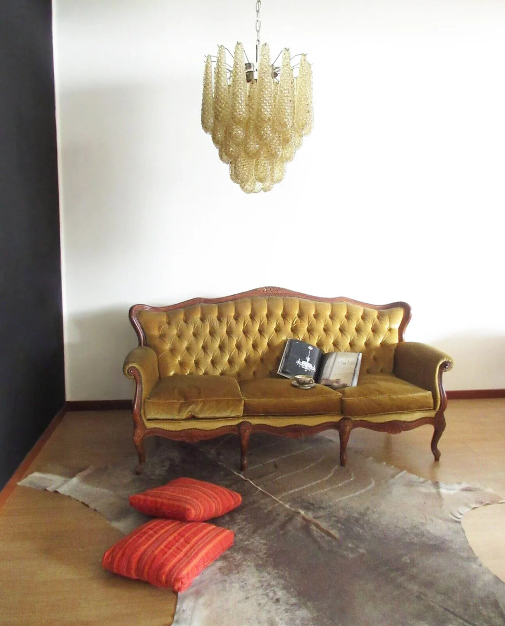 Vintage Murano Amber Glass Petals Chandelier material and finish detail