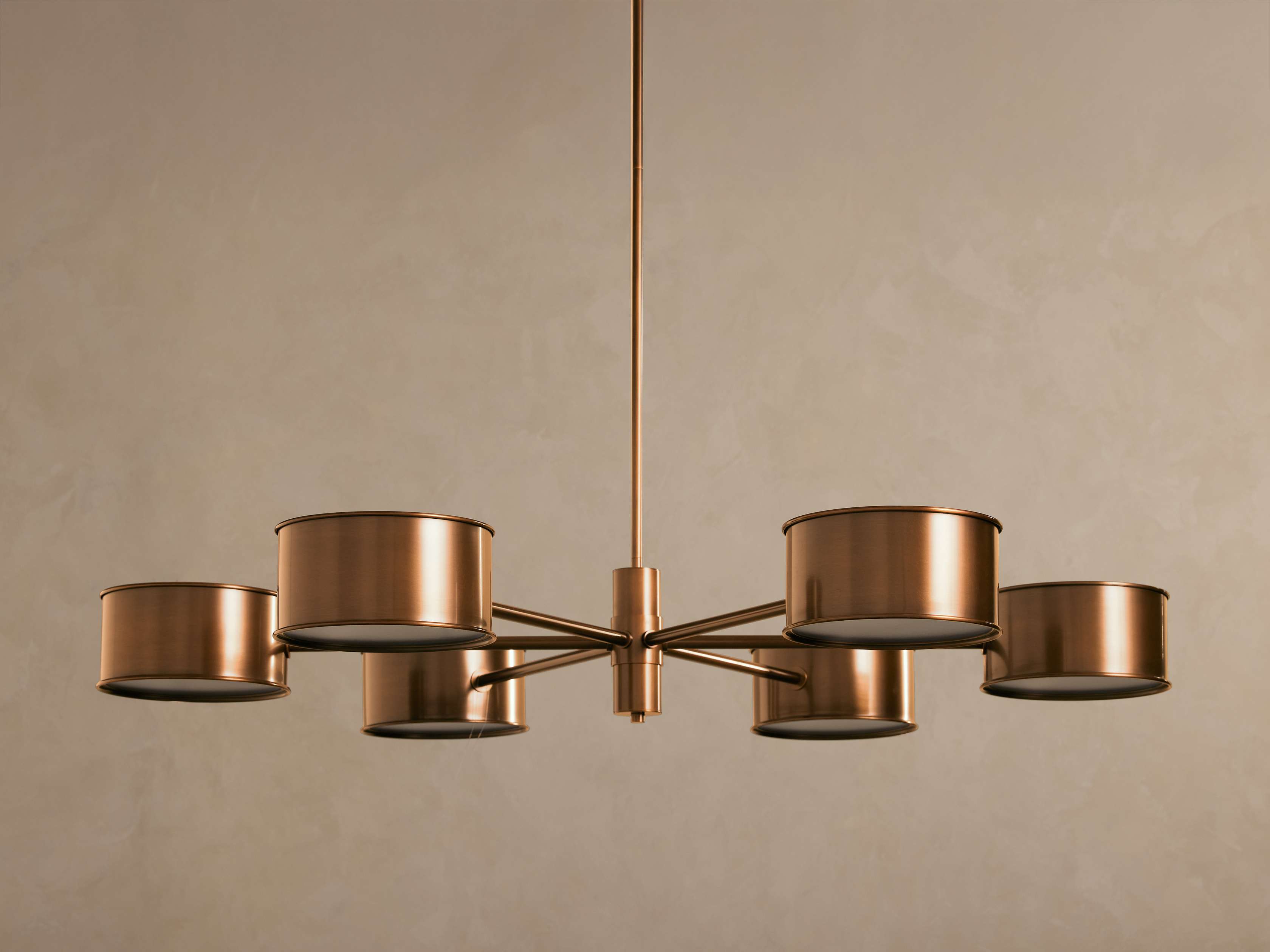 Daphne Metal Round Chandelier detail view