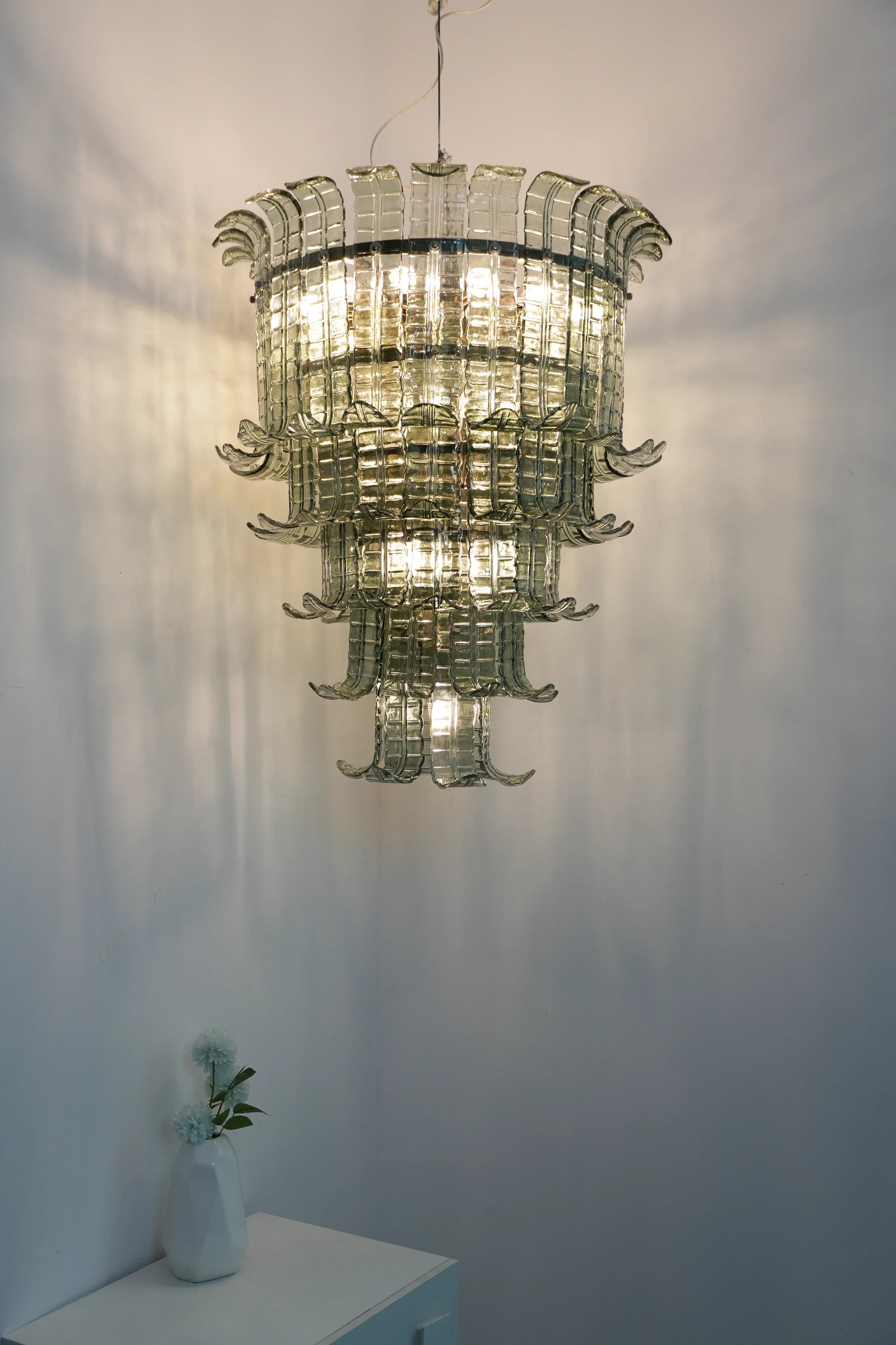 Elegant Leaf-Shaped Murano Glass Chandelier additional product view