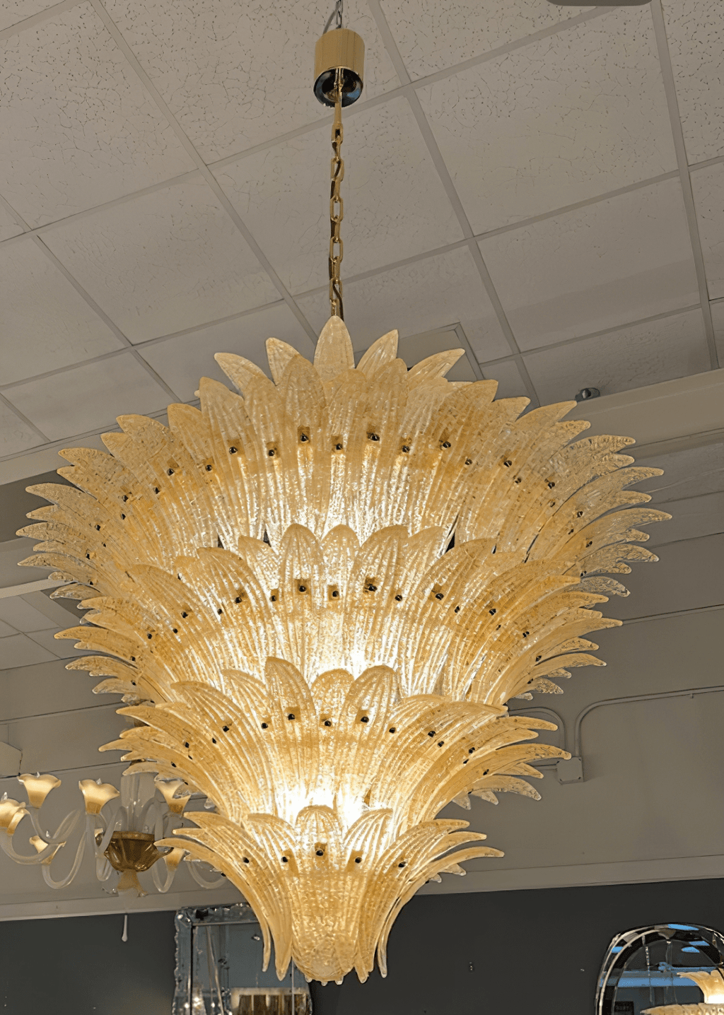 Exquisite Murano Palmette Chandelier product image