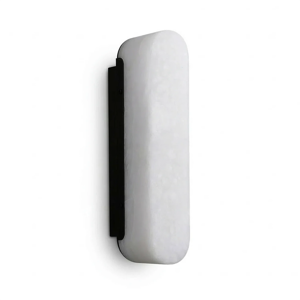 Luxury Alabaster Vertical Wall Lamp